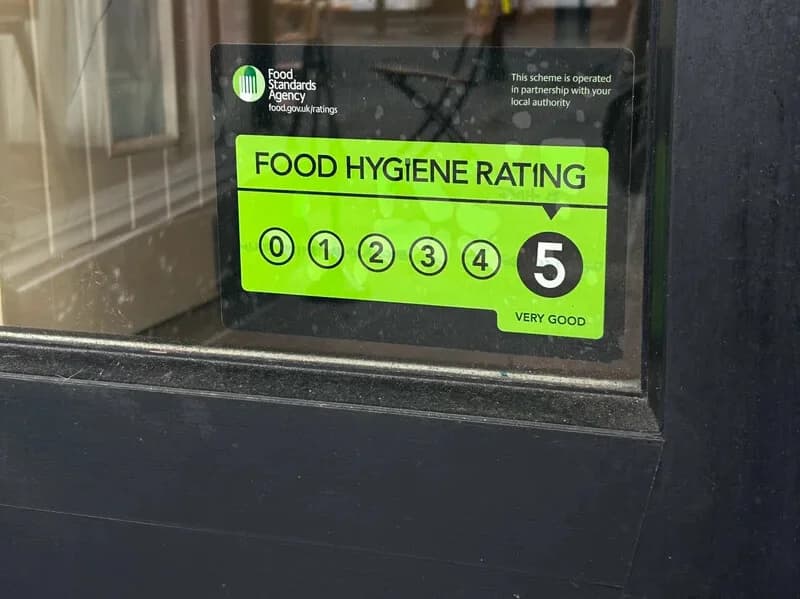 B’Hive Café & Bar - Image 5