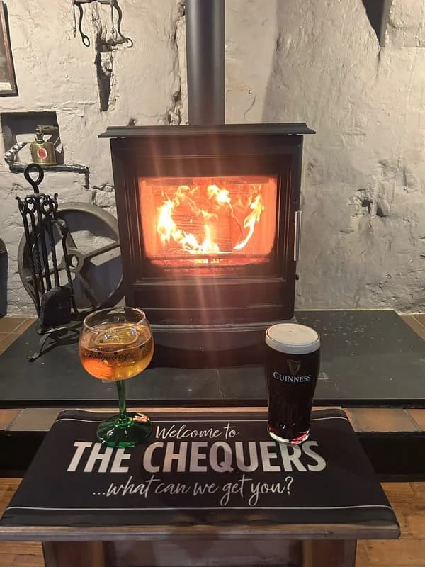 The Chequers, Wheeler End - Image 2