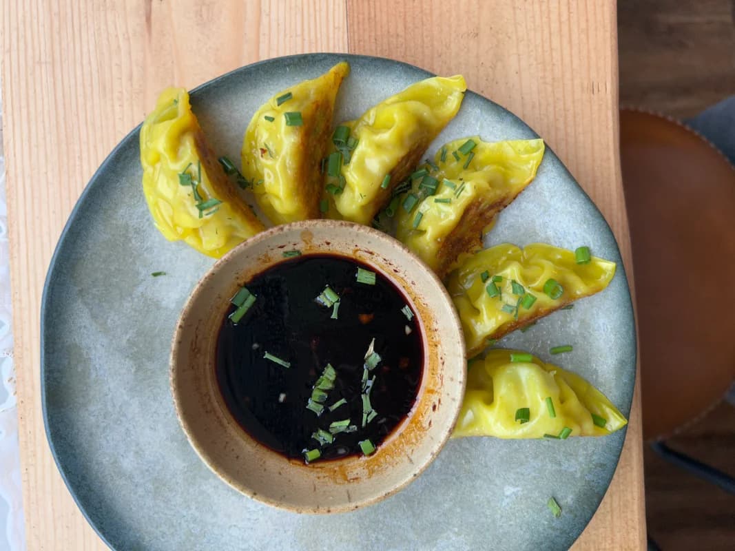 B’Hive Café & Bar - Image 4