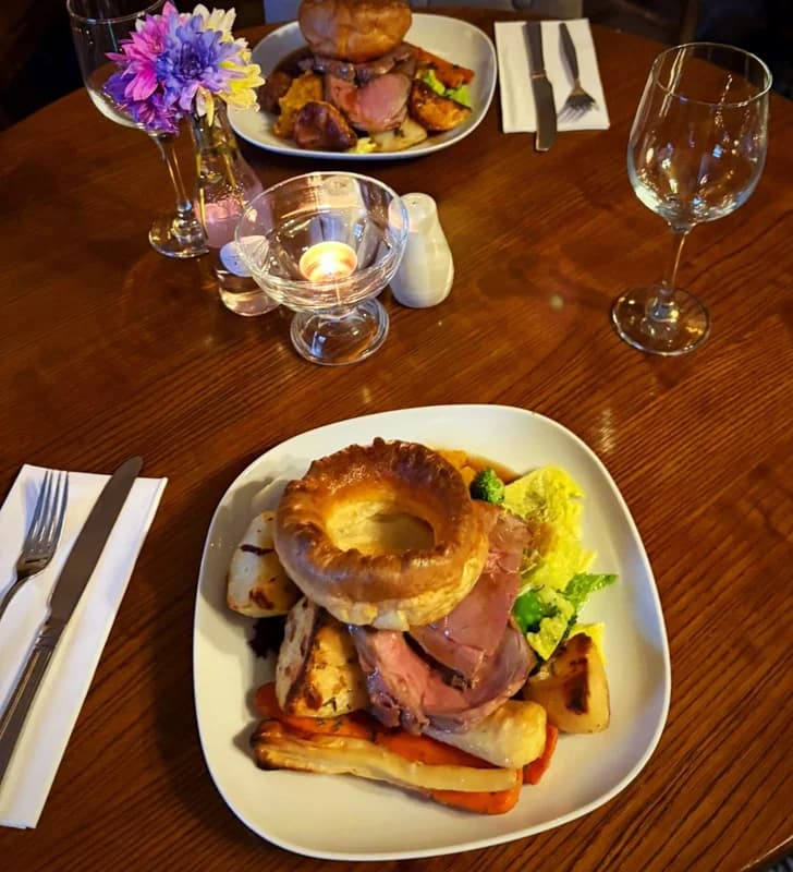 The Chequers, Wheeler End - Image 3