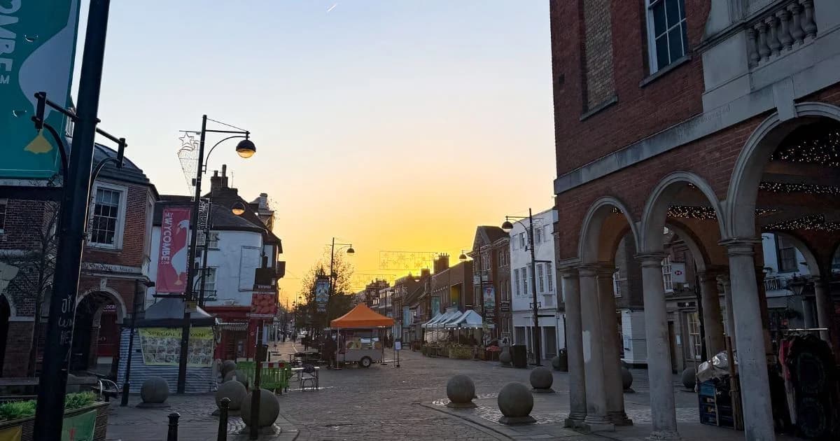 π¨ββοΈ Wycombe, You're On Jury Duty